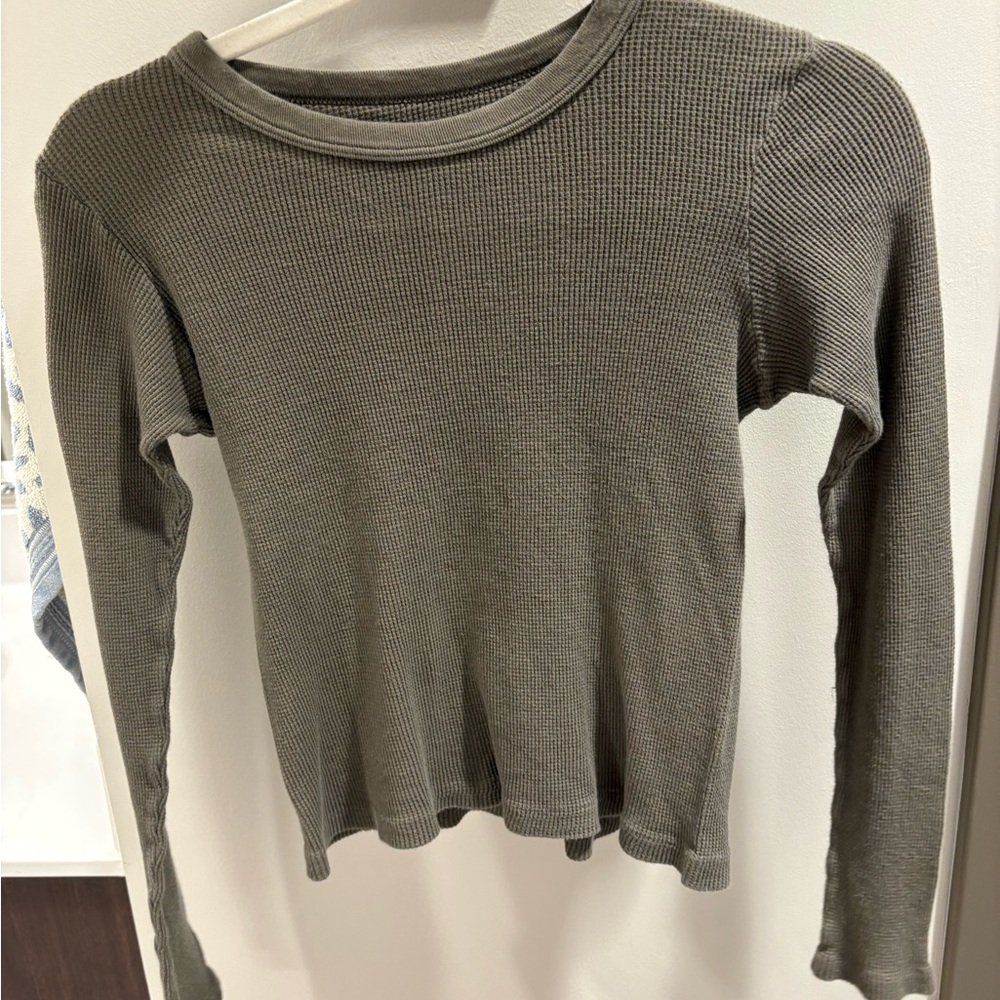 Brandy Melville Olive Waffle Knit Long Sleeve Top